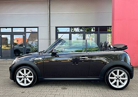 Mini Cooper SD Cabrio Highgate, Leder, Xenon