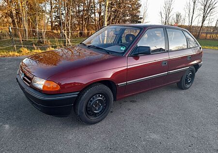 Opel Astra 1.6 GLS 1.Hand nur 19.000 km