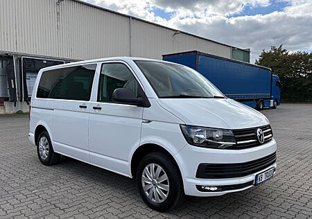 VW T6 Multivan Volkswagen Navi AHK PDC vo+hi Klimaaut Webasto