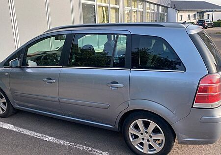 Opel Zafira 1.9 CDTI 88kW -