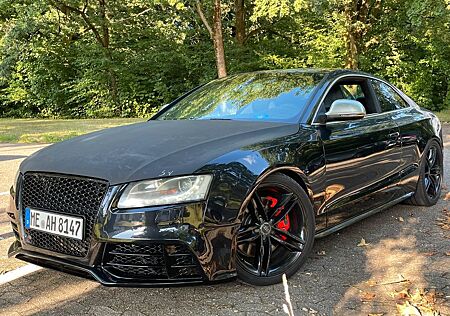 Audi S5 4.2 FSI quattro -