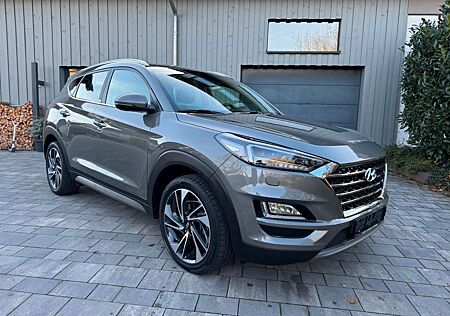 Hyundai Tucson Premium 4WD 1.Hand AHK Krell Scheckheft