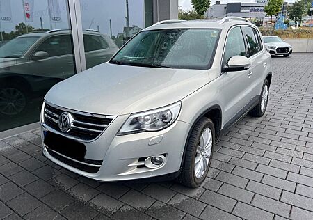 VW Tiguan Volkswagen 2.0 TDI Automatik 4MOTION Team tüv neu