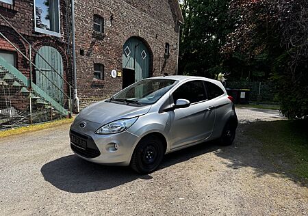 Ford Ka 1,2 Klima tüv neu