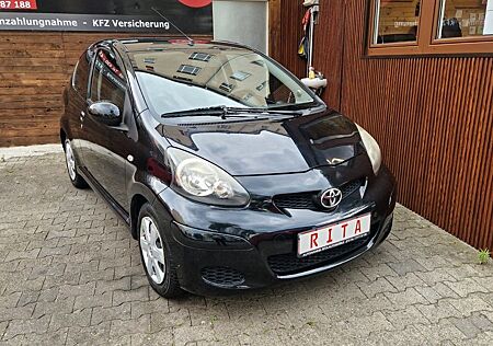 Toyota Aygo (X) Aygo (X) 1,0-l-VVT-i, Klima, 2 Hand