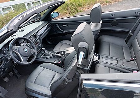 BMW 320i Cabrio -