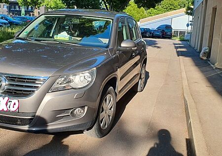 VW Tiguan Volkswagen 2.0