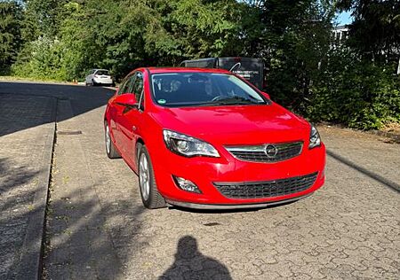 Opel Astra 1.6 Automatik fast VOLL 63k KM