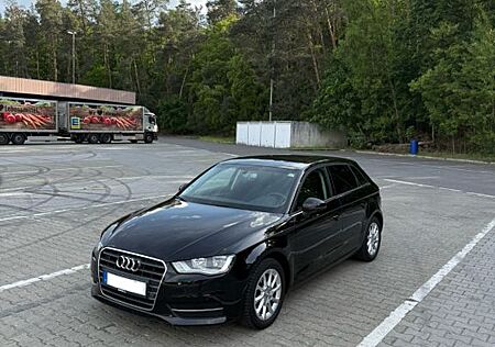Audi A3 1.4 TFSI S tronic Ambiente Sportback Ambiente