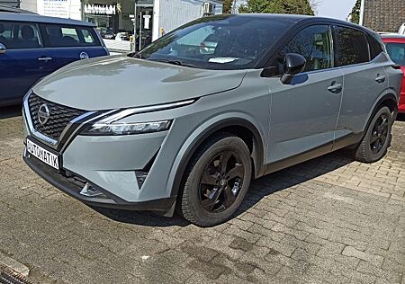 Nissan Qashqai 1.3 DIG-T MHEV Tekna+HYBRID+AUTOM+AHK