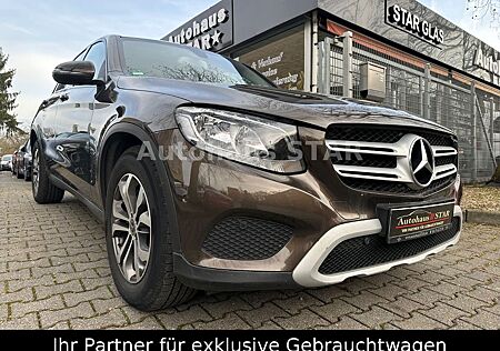 Mercedes-Benz GLC 220 d 4Matic / KAMERA - NAVI - LEDER - TEMP