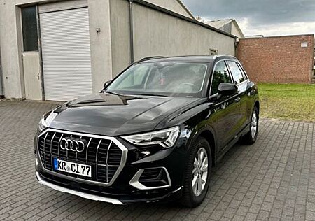 Audi Q3 40 TFSI quattro S tronic advanced