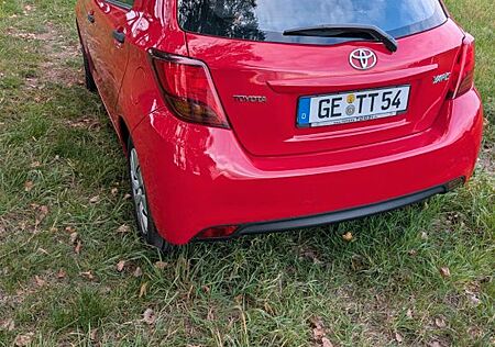 Toyota Yaris 1,0-l-Dual-VVT-i -