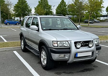 Opel Frontera B 2.2 16V