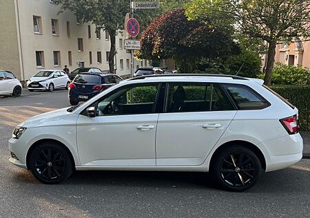 Skoda Fabia 1.2l TSI Cool Ed. Red&Grey schw Felgen...