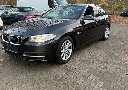 BMW 528 5 Limousine i gr Navi/Xenon/Leder/Kamara