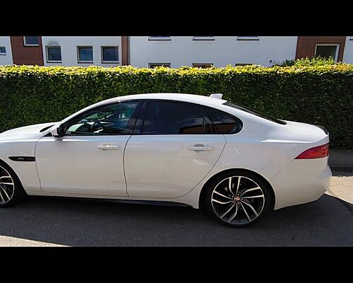 Jaguar XF 20d 180PS R-Sport Automatik R-Sport