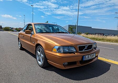 Volvo C70 2.4T Coupe 260 PS