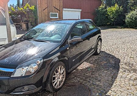 Opel Astra GTC 1.9