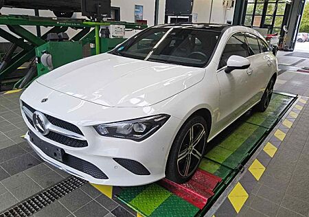Mercedes-Benz CLA 250 Shooting Brake CLA 250e Shooting Brake Panorama LED Kamera AHK