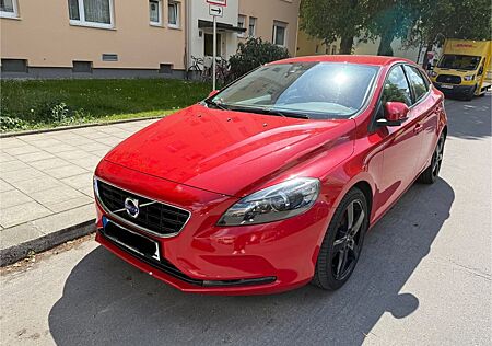 Volvo V40 T4 Powershift Doppelkupplungsg. YOU!