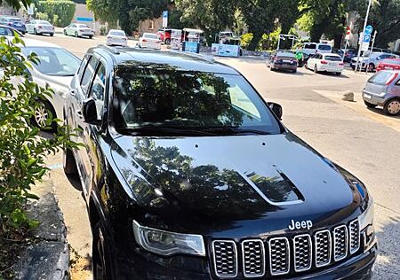 Jeep Grand Cherokee 3.0l V6 MultiJet 184kW Overla...