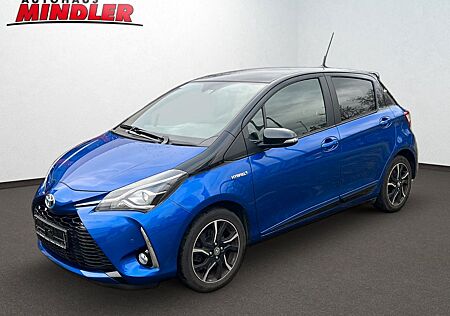 Toyota Yaris Hybrid Style Selection