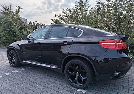 BMW X6 xDrive35i -