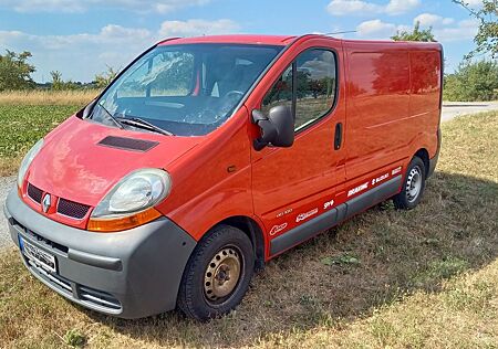 Renault Trafic II geschlossener Kasten 1,9dci