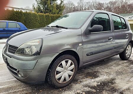 Renault Clio 1.2 16V Dynamique