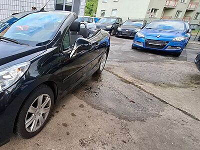 Peugeot 207  Cabrio-Coupe Sport*Garantie*2.Hand*Tüv neu*