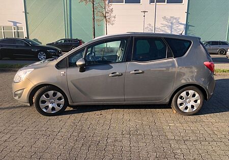 Opel Meriva 1.7 CDTI 65000Km Automatik Fahrradträger