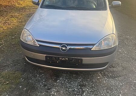 Opel Corsa 1.2 -