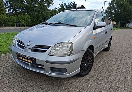 Nissan Almera -AHK-Rückfahrkamera-Klimaautomatik