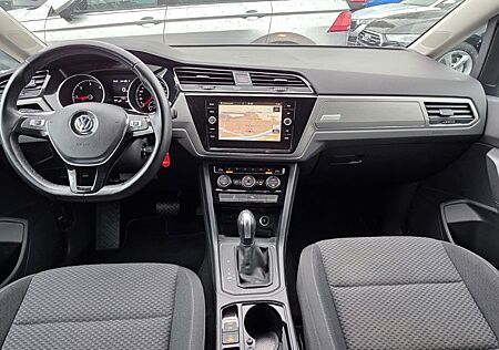 VW Touran Volkswagen Comfortline/Navi/Temp/PDC/Sitzheizung/1Ha