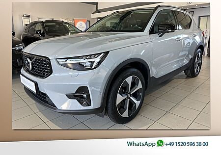 Volvo XC 40 XC40 B3 Plus Dark BLIS Leder Kamera Pixel-LED