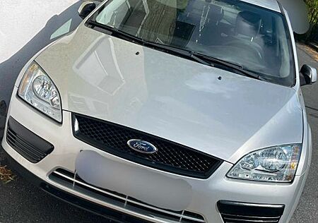 Ford Focus 1,6 Kombi