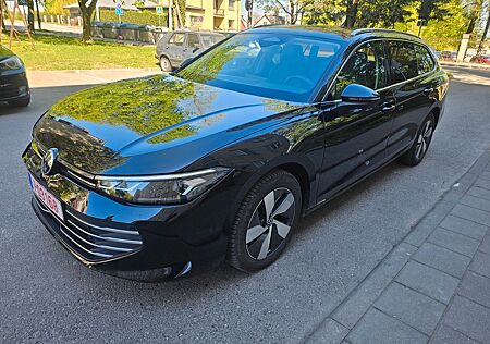 VW Passat Volkswagen 1.5 eTSI OPF DSG -
