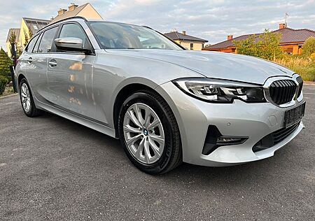 BMW 320d Touring Sport Line Automatik