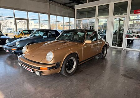 Porsche 911 Urmodell 911 SC 3.0 Targa