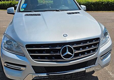 Mercedes-Benz ML 250 BlueTEC 4MATIC -