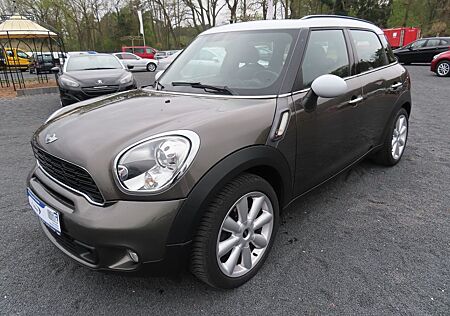 Mini Cooper SD Countryman ALL4 Leder Navi AHK
