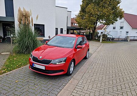 Skoda Fabia 1.0l MPI TÜV neu DAB Top Zustand