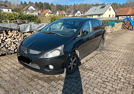 Mitsubishi Grandis 2.4 Invite 7-Sitzer Invite, TÜV neu