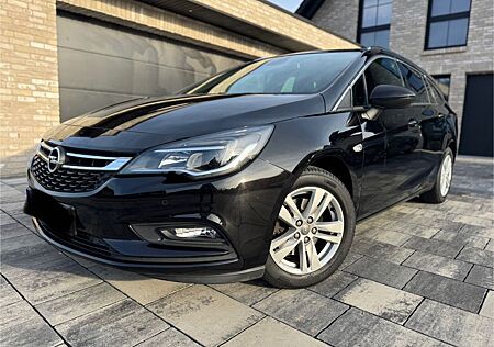 Opel Astra K Sport Tourer NAVI,R-CAM, TÜV12/27,8-FACH