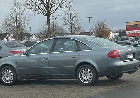 Audi A6 2.4 multitronic -