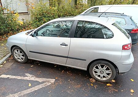 Seat Ibiza 1.4 16V 55 kW Sport Sport