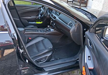 Mazda 6 2.2 SKYACTIV-D 175 Sports-Line AWD AT Spor...