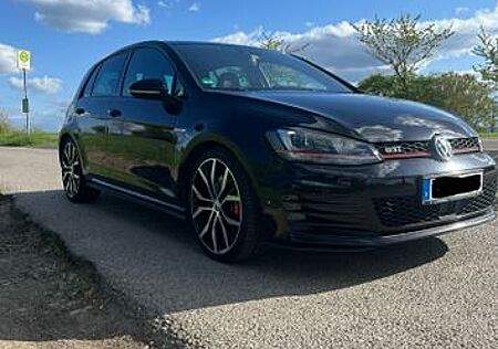 VW Golf Volkswagen 2.0 TSI DSG BMT GTI Performance GTI Per...