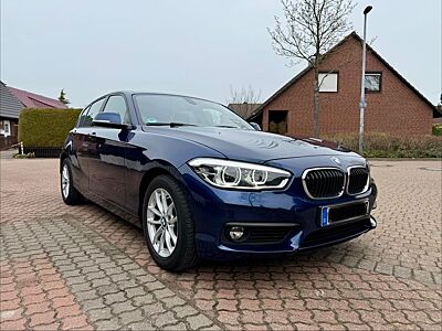BMW 118i Advantage  LED / UNFALLFREİ / SCHECKHEFT